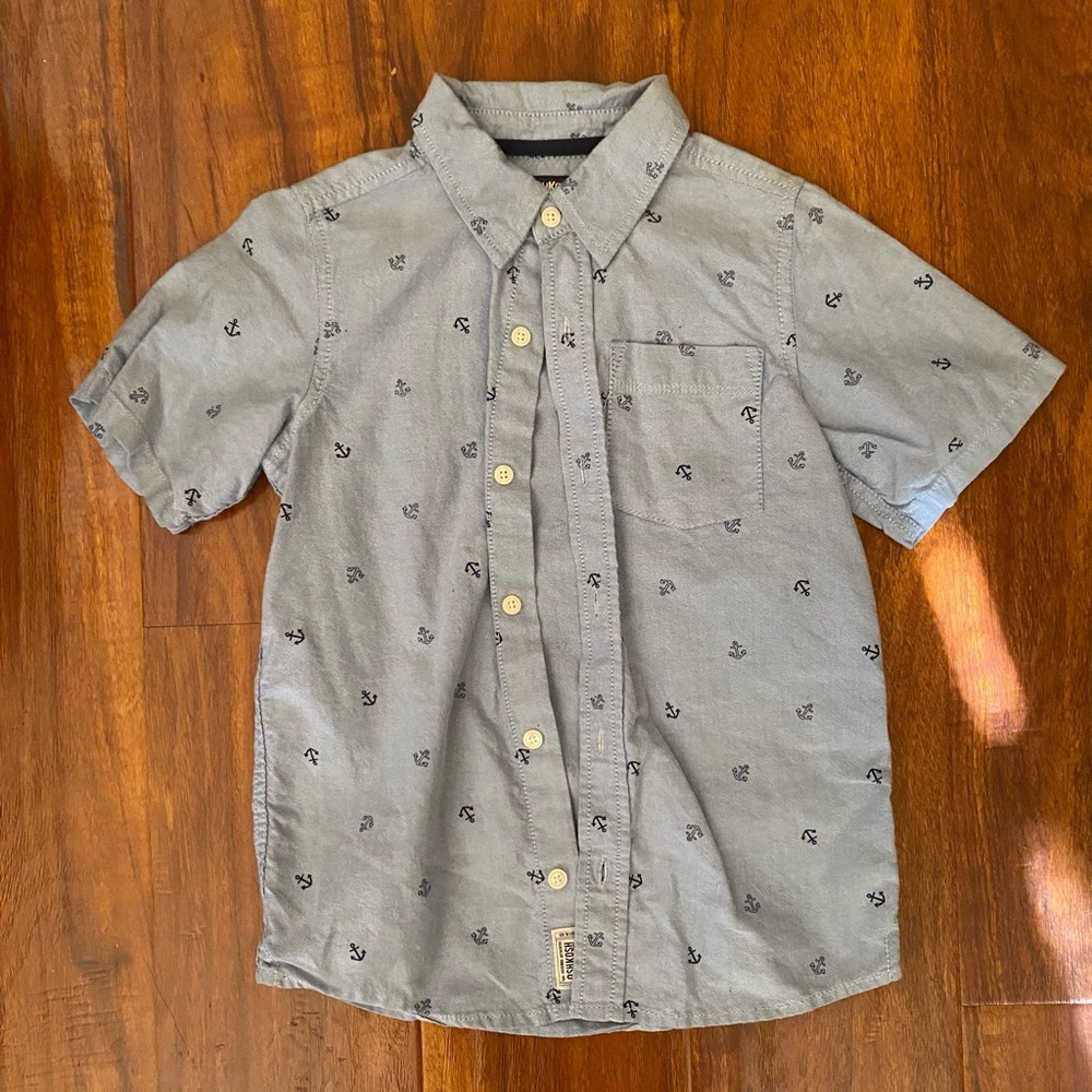 Short Sleeve Button Down with Anchors